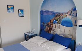 Victoria'S Blue Studios